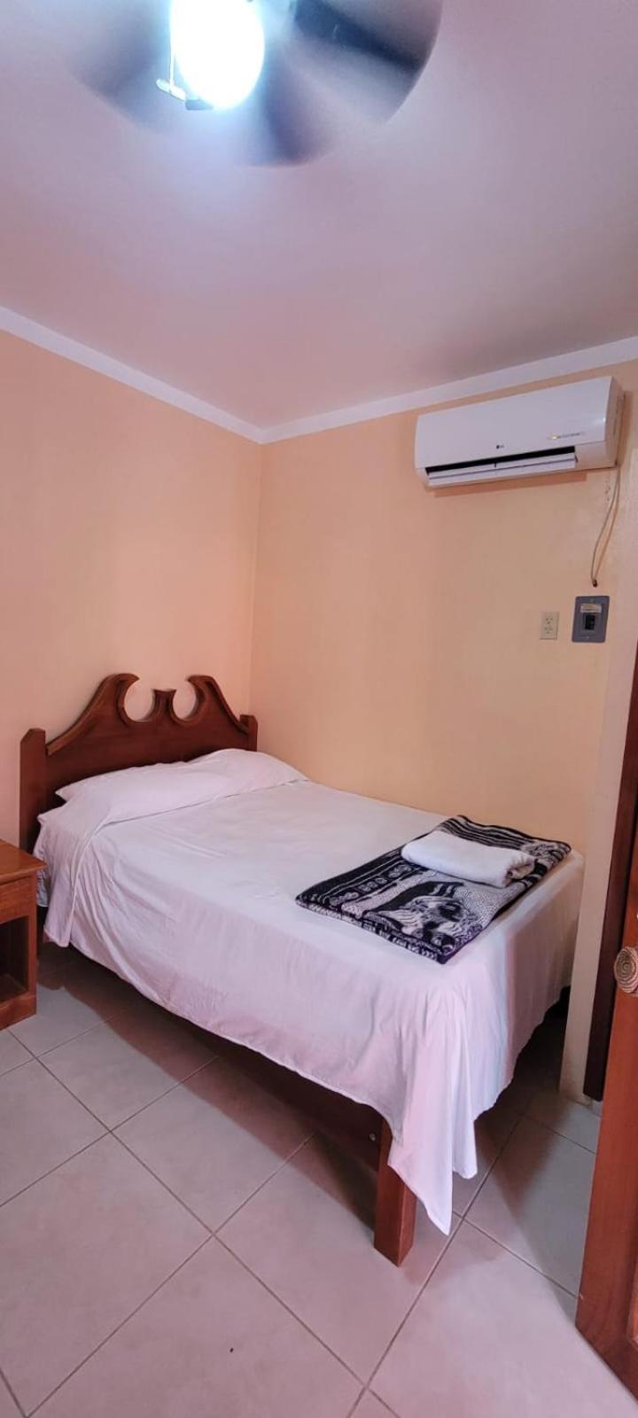 Hotel Calakmul Xpujil Exteriör bild
