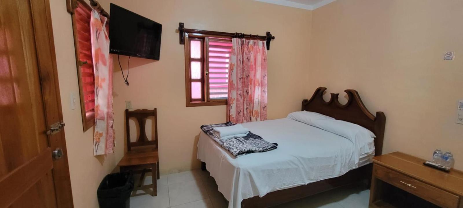 Hotel Calakmul Xpujil Exteriör bild
