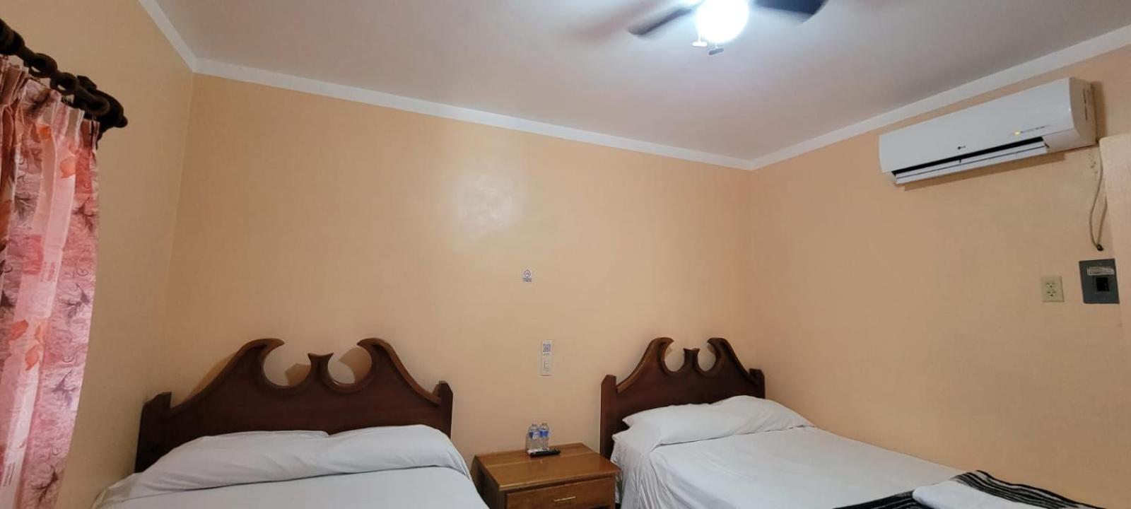 Hotel Calakmul Xpujil Exteriör bild